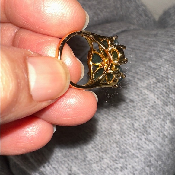 Jade ring - Picture 5 of 5